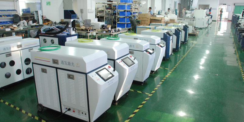 通發(fā)激光TFL-80PF<a href='http://www.wztlsy.com/product/2.htm' class='text_a'>光纖<a href='http://www.wztlsy.com' class='text_a'>激光焊接機(jī)</a></a>
